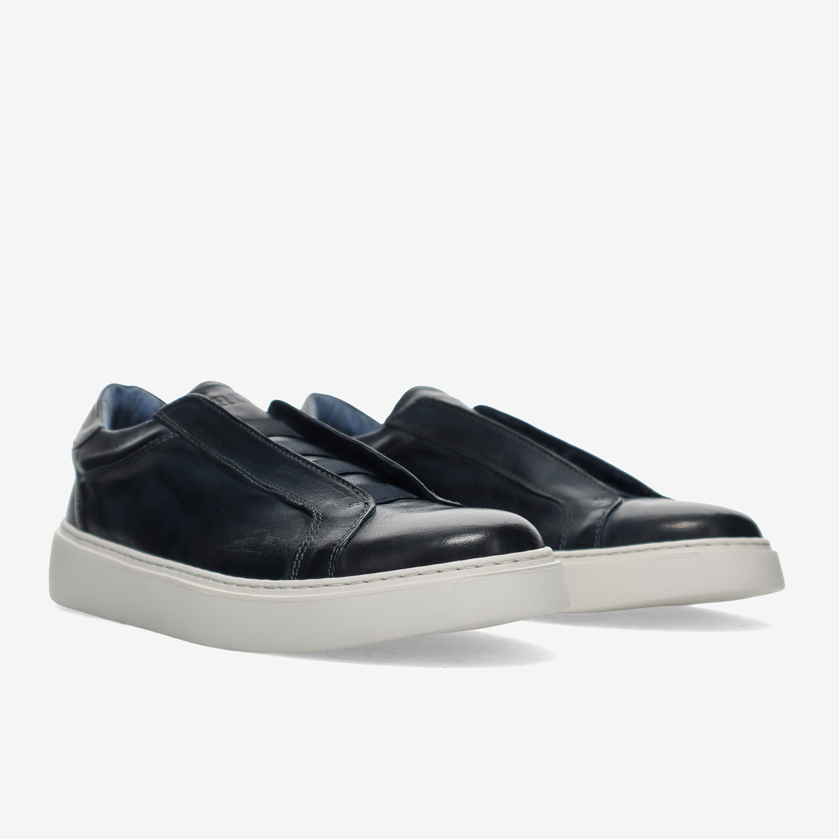 PE26---pawelks---26185CRUST BLU_1_P