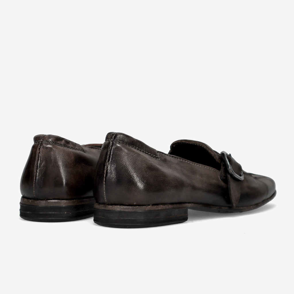 PE26---pawelks---W1200CRUST TALPA_3_P