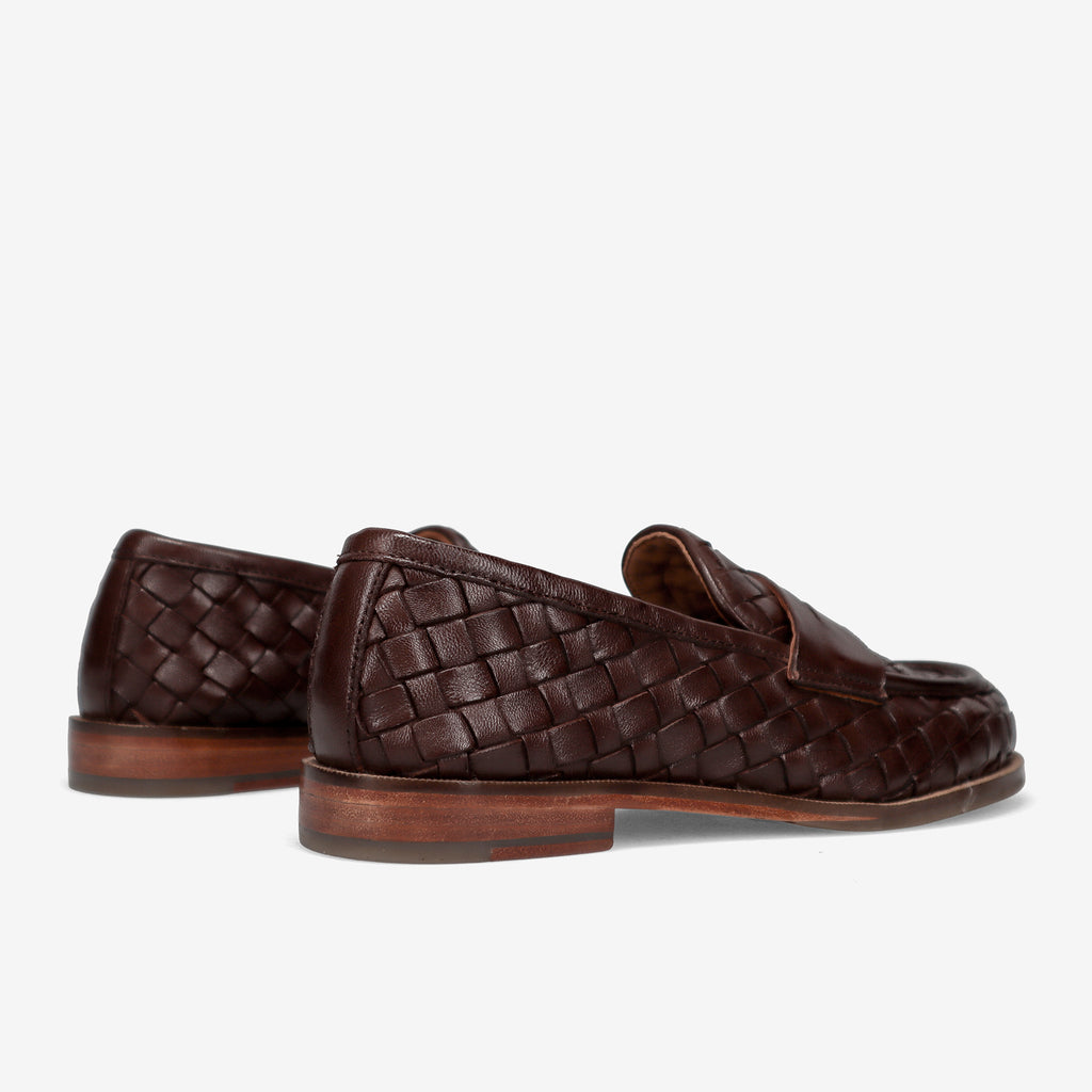 PE26---taj---TK101INTR DK BROWN_3_P